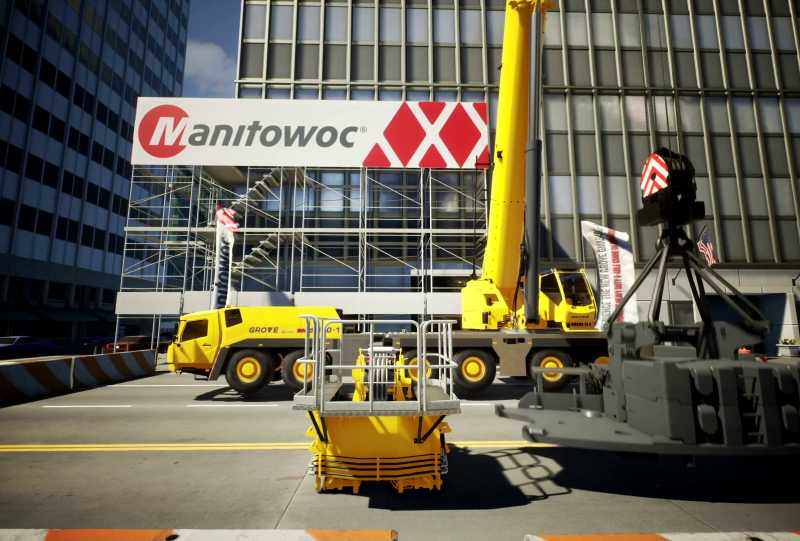 VR Manitowoc Product Launch AT Crane 01